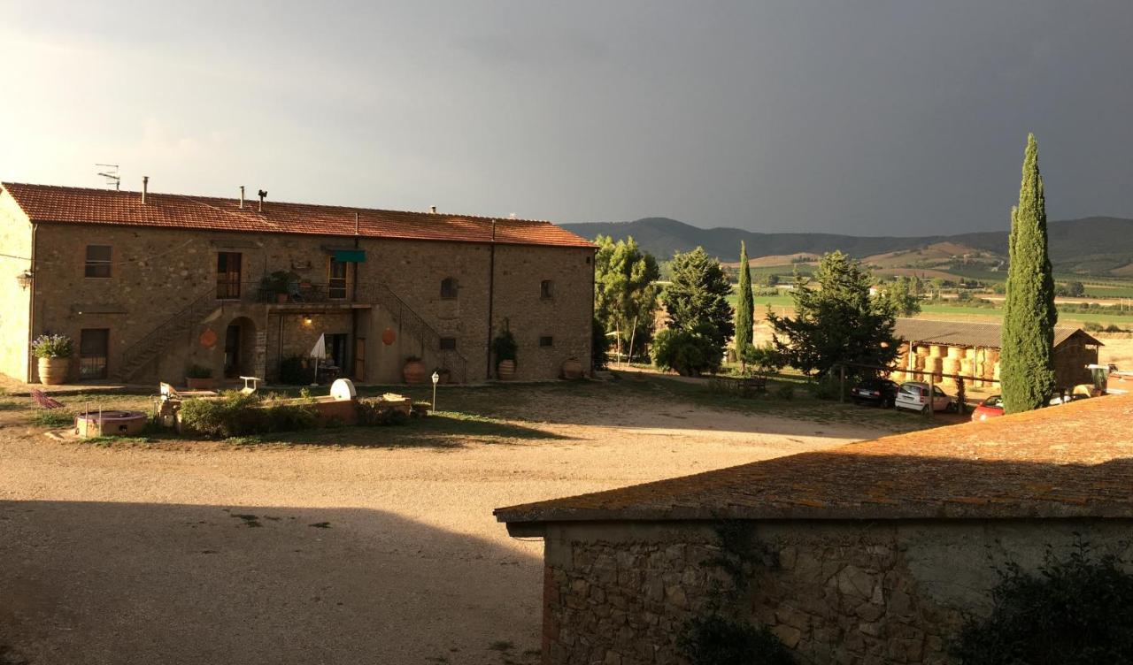 Agriturismo La Valentina Nuova 탈라모네 외부 사진